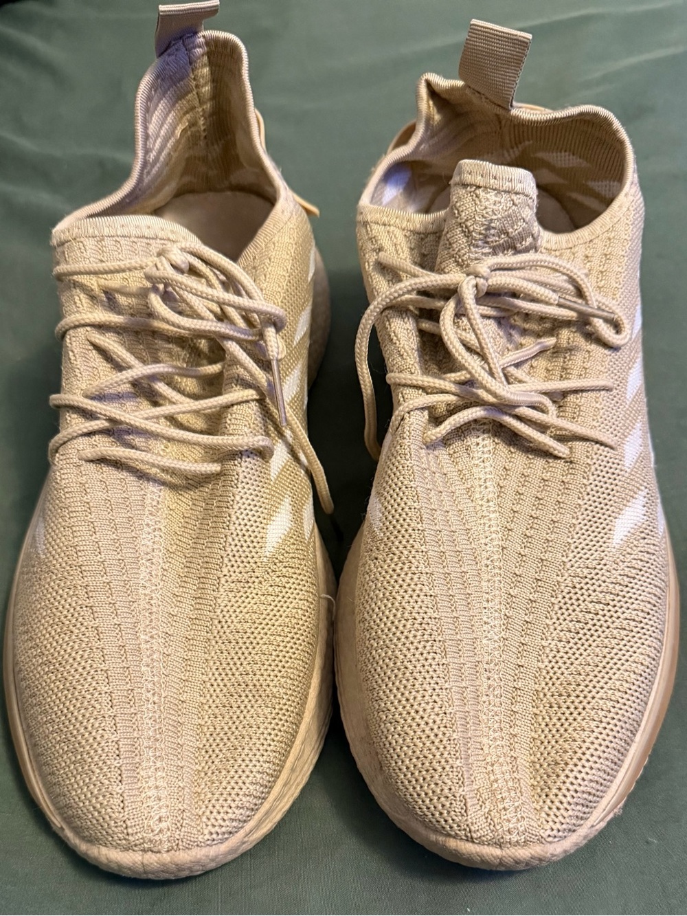 Men's Breathable Knit Athletic Sneakers in Beige